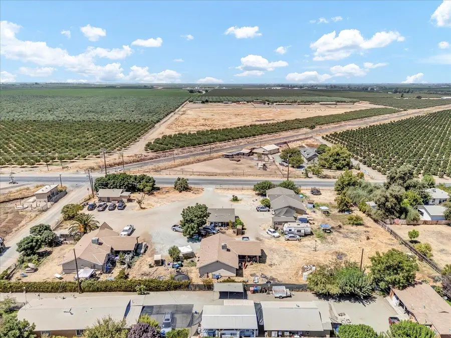 25250 Rd 216, Lindsay, CA 93247 - #3