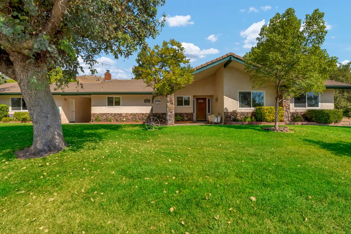 18002 320 Road, Springville, CA 93265 - Image #1