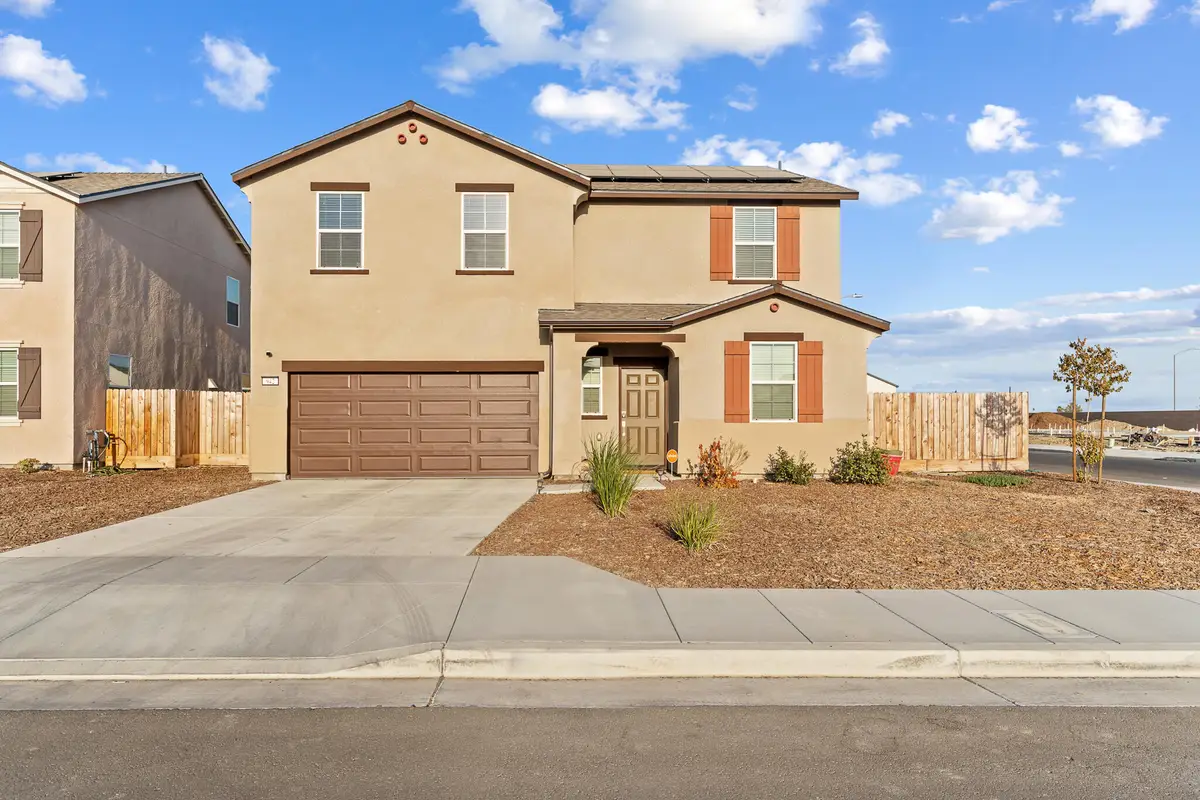 942 Maricopa Street, Tulare, CA 93274 - #1