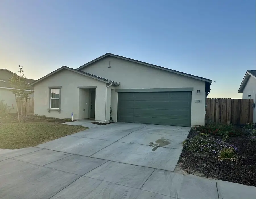 1138 E Packwood Avenue, Visalia, CA 93292 - Image #3