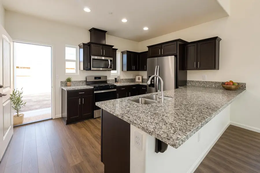 1473 Concord Way #Lot 41, Dinuba, CA 93618 - Image #2