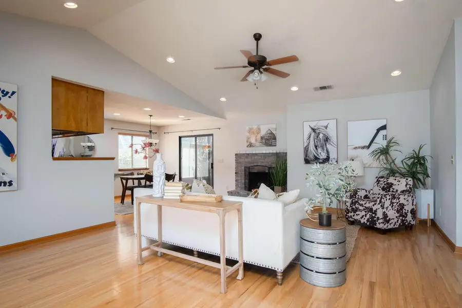 209 S Atwood Court, Visalia, CA 93291 - Image #3