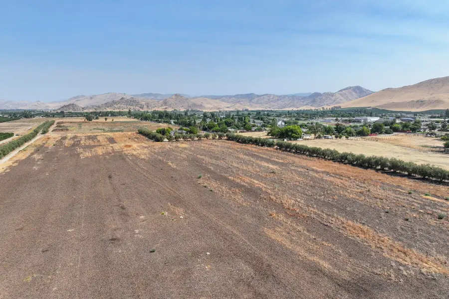 0 Naranjo Avenue, Woodlake, CA 93286 - Image #3