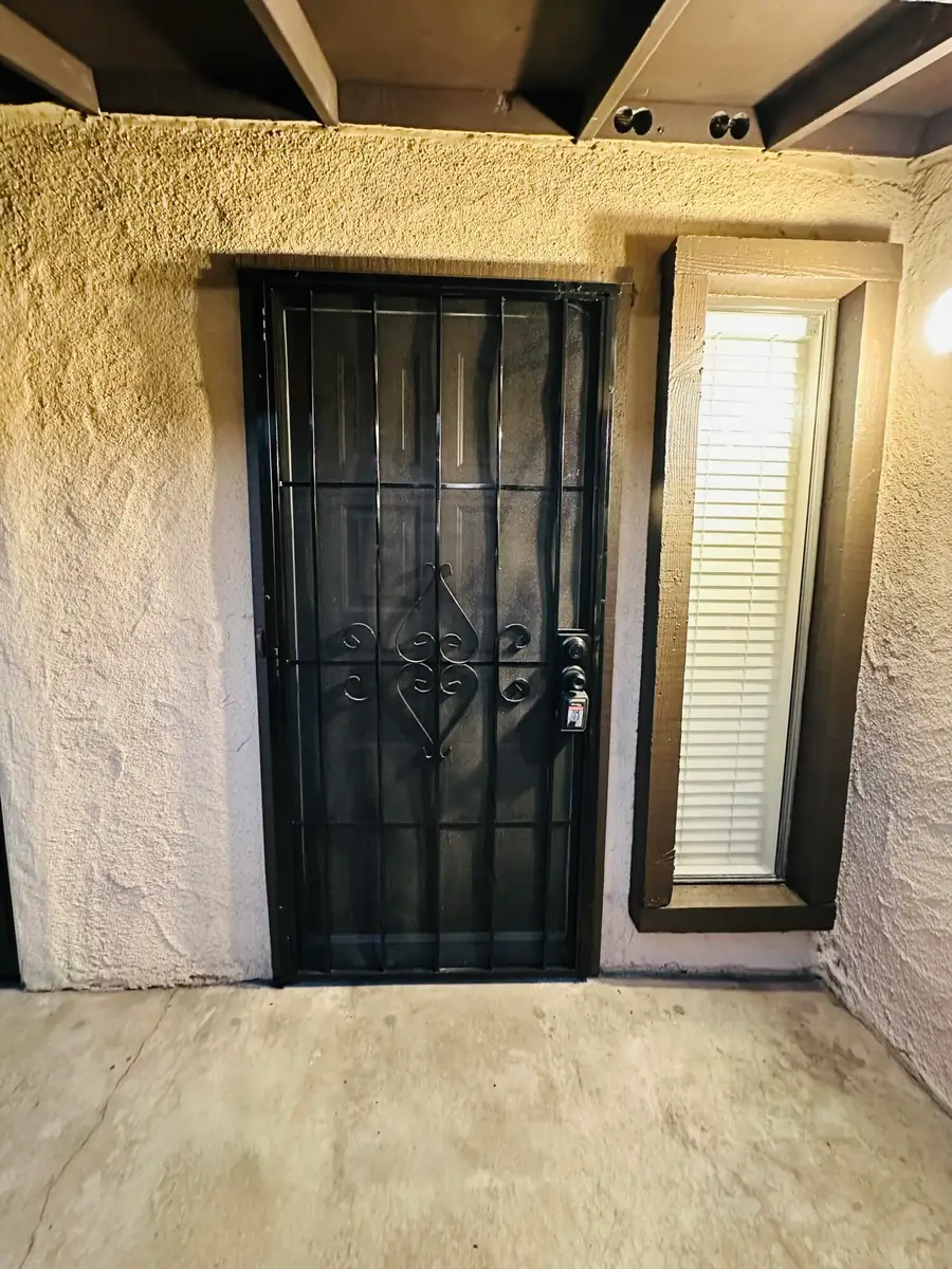 4985 E Butler Avenue #109, Fresno, CA 93727 - Image #3