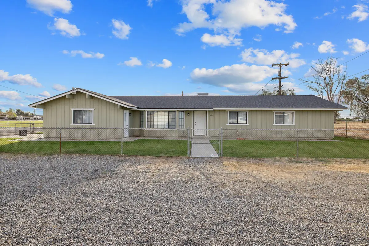 20615 Sherrill Street, Riverdale, CA 93656 - #1