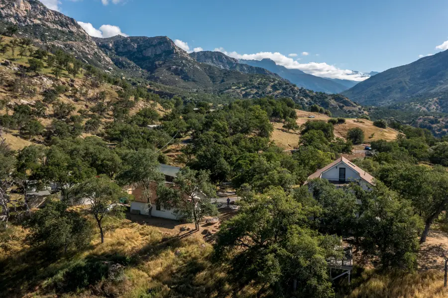 46798 Sequoia Court, Three Rivers, CA 93271 - Image #3