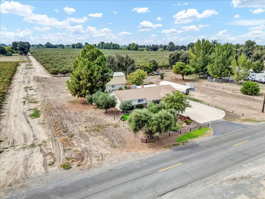 8694 21st Avenue, Lemoore, CA 93245 - Image #3