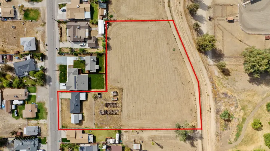 3210 W Kruger Avenue, Riverdale, CA 93656 - Image #2