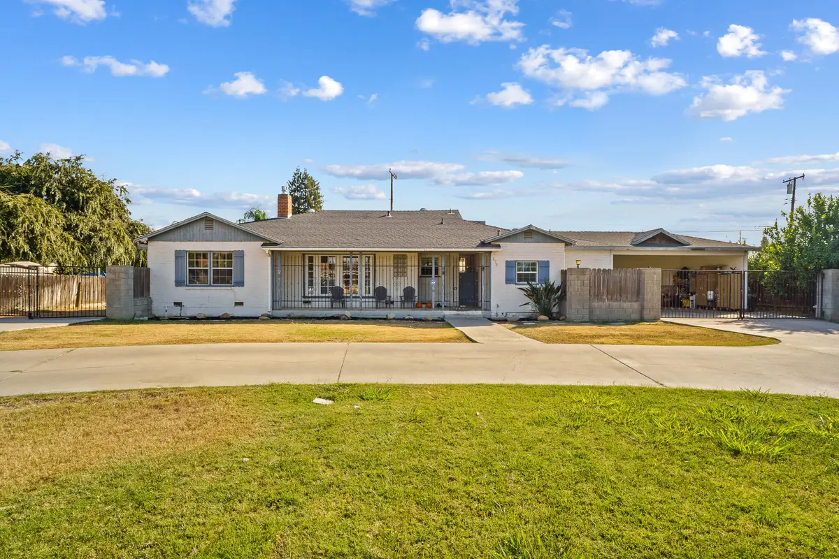 479 W Grand Avenue, Porterville, CA 93257 - Image #1