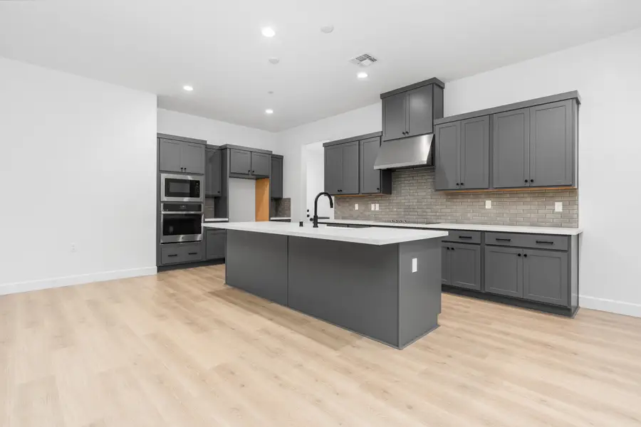 6511 W Wood Drive #Lot1047, Visalia, CA 93277 - Image #3