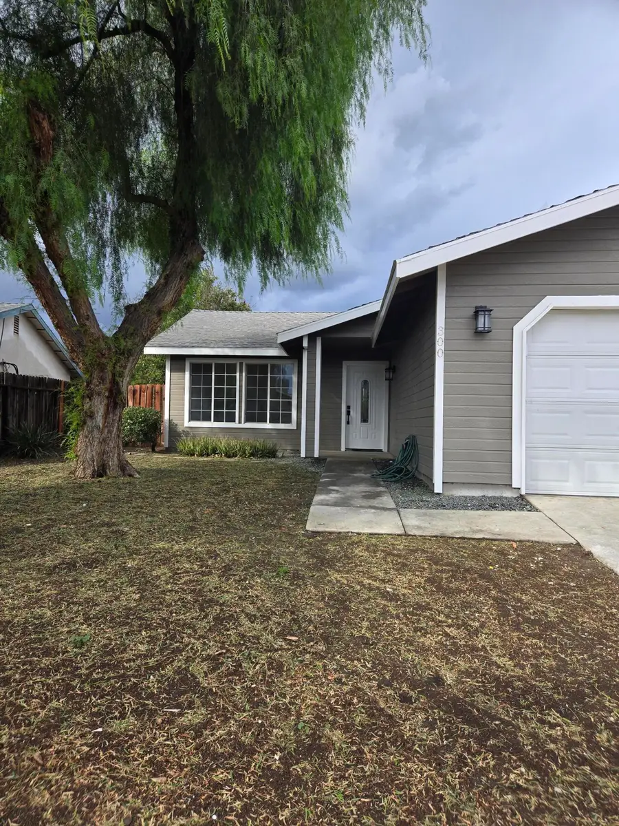 300 Old Town Drive, Tulare, CA 93274 - Image #3