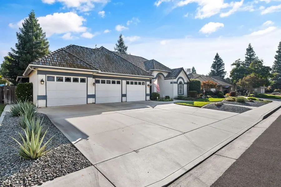 2637 E Laura Court, Visalia, CA 93292 - Image #3