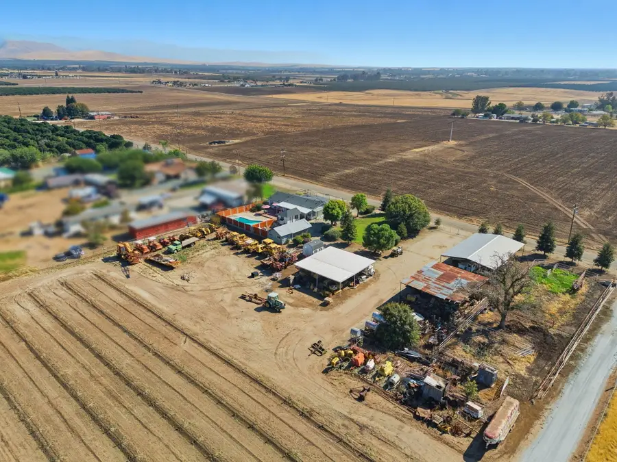 24346 Ave 106, Terra Bella, CA 93270 - Image #2