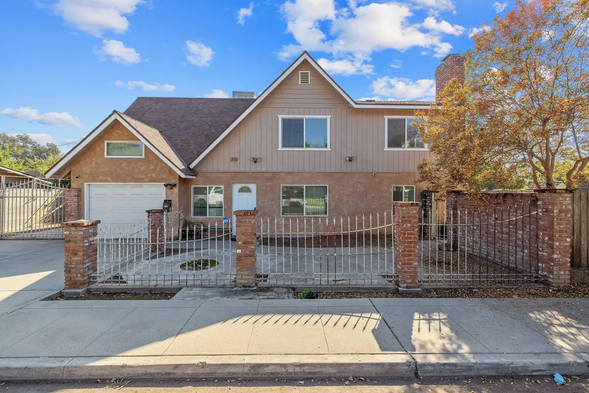 1408 N Park Street, Visalia, CA 93291 - Image #1