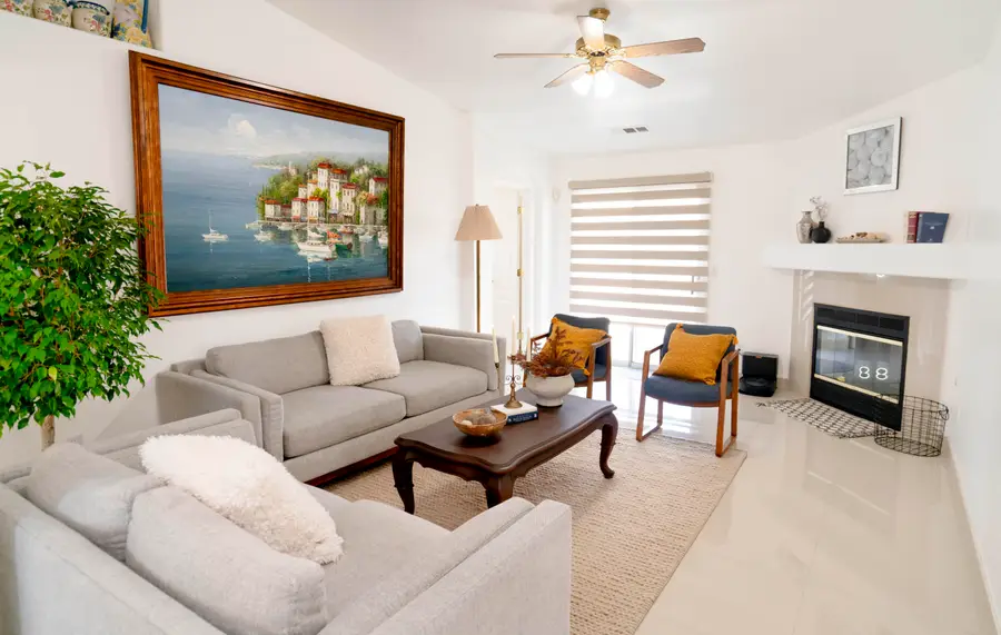 1502 W River Avenue, Porterville, CA 93257 - Image #2