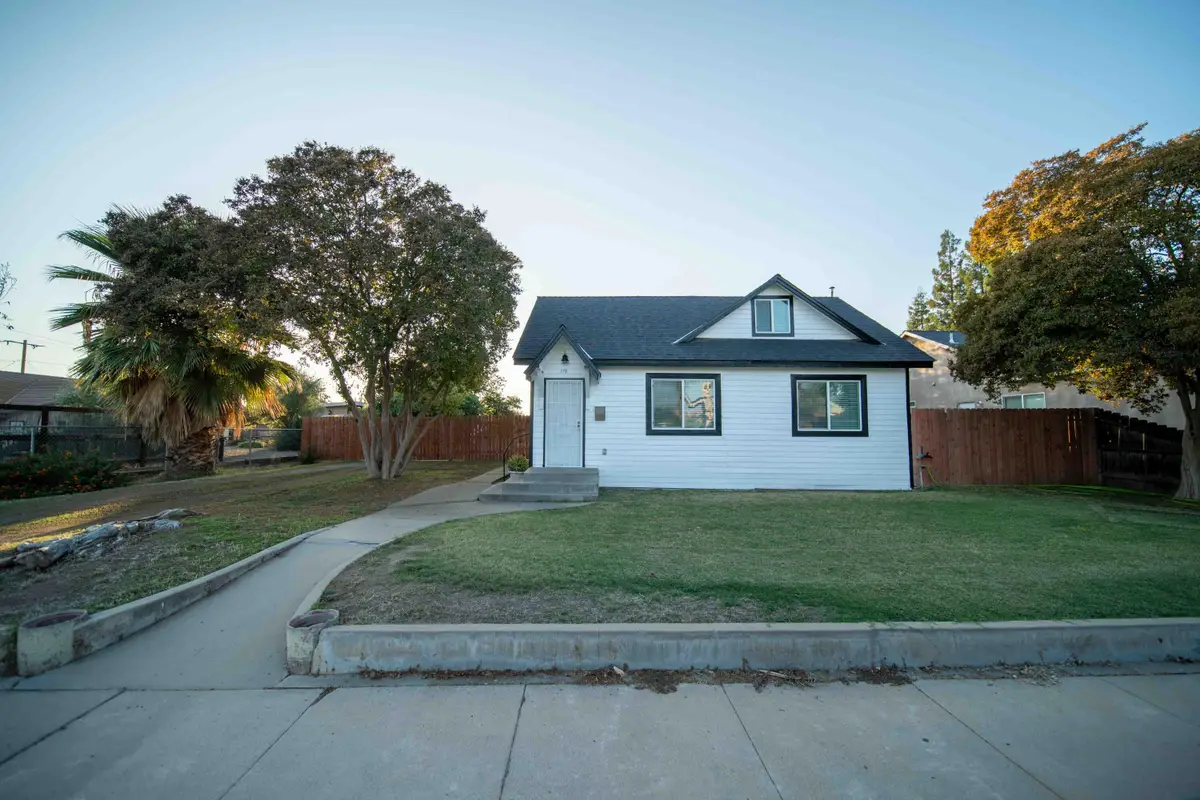 179 N Acacia Street, Woodlake, CA 93286 - Image #1