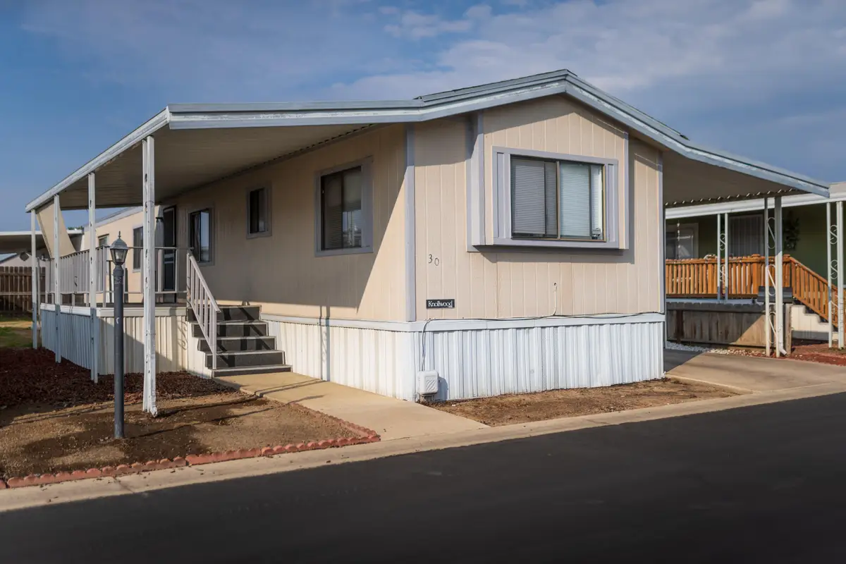 900 E Rankin Road #30, Tulare, CA 93274 - Image #1