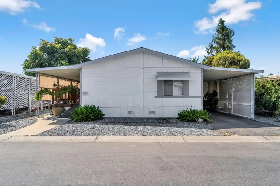 1218 E Cleveland Avenue #142, Madera, CA 93638 - Image #2