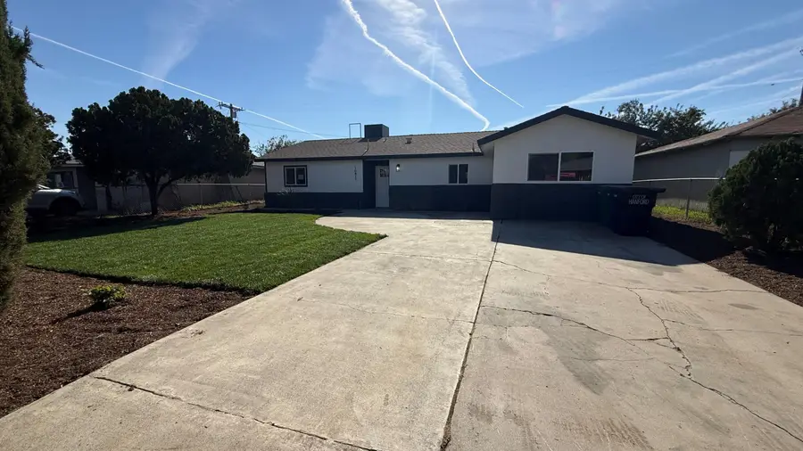 10811 Abby Lane, Hanford, CA 93230 - Image #3