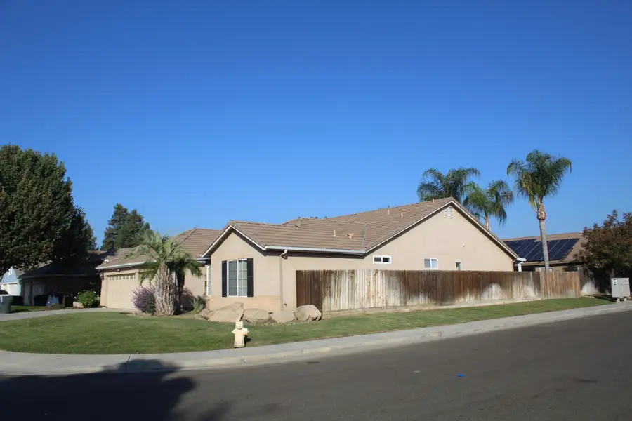 4714 W Ashland Avenue, Visalia, CA 93277 - Image #3