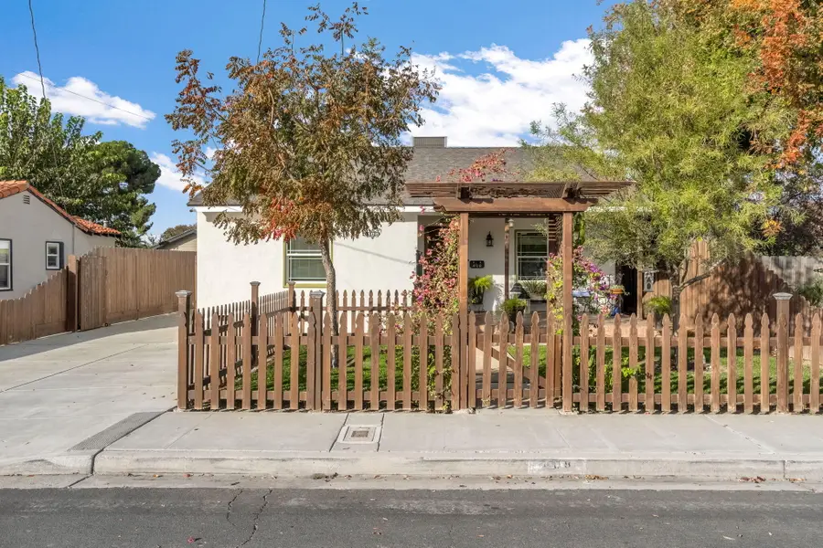 408 W Malone Street, Hanford, CA 93230 - Image #2