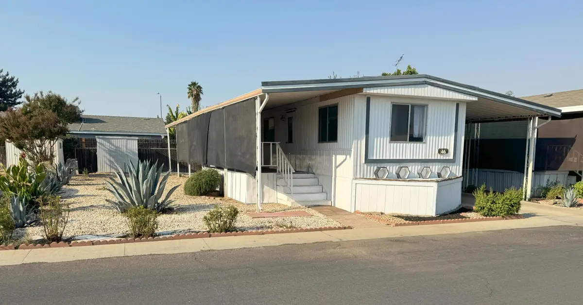 581 N Crawford Avenue #46, Dinuba, CA 93618 - Image #1