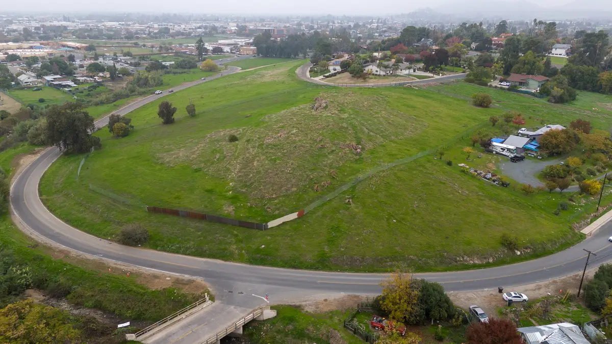 S Corona Drive, Porterville, CA 93257 - Image #1