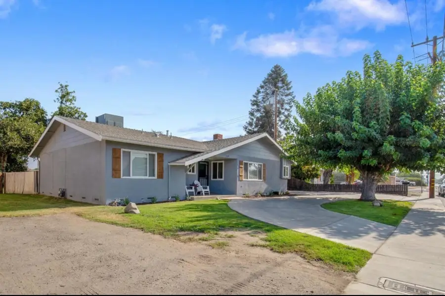 1674 W Morton Avenue, Porterville, CA 93257 - Image #3