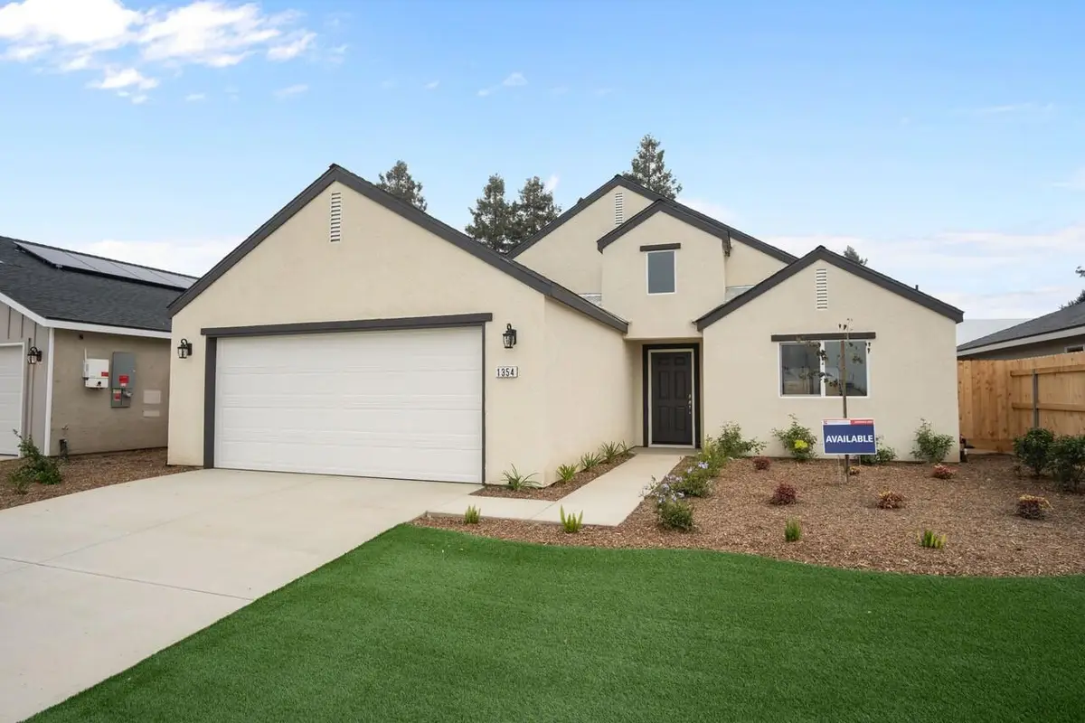 1354 N Camelot Street #Brs 25, Porterville, CA 93257 - #1