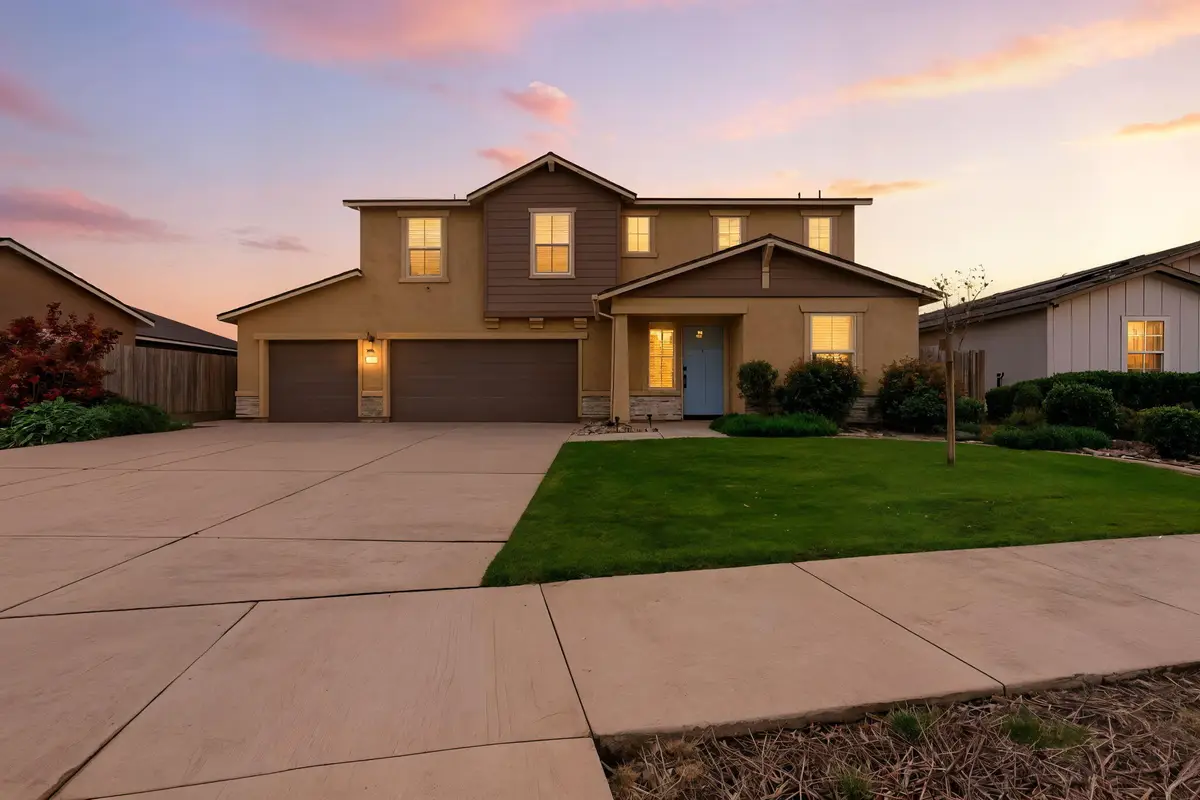 3317 N Clay Street, Visalia, CA 93291 - #1