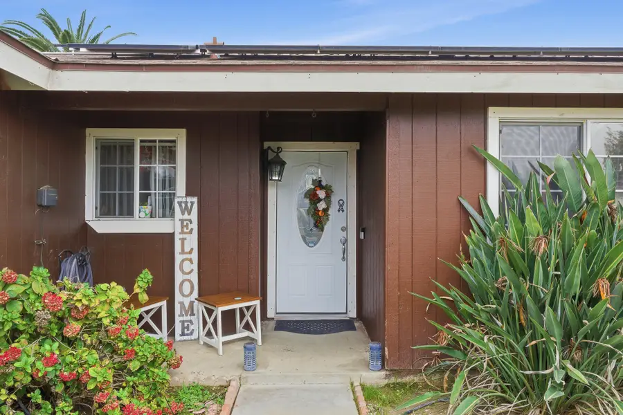 471 N Delta Street, Porterville, CA 93257 - Image #2