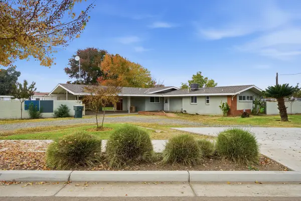 807 S Mcauliff Street, Visalia, CA 93292