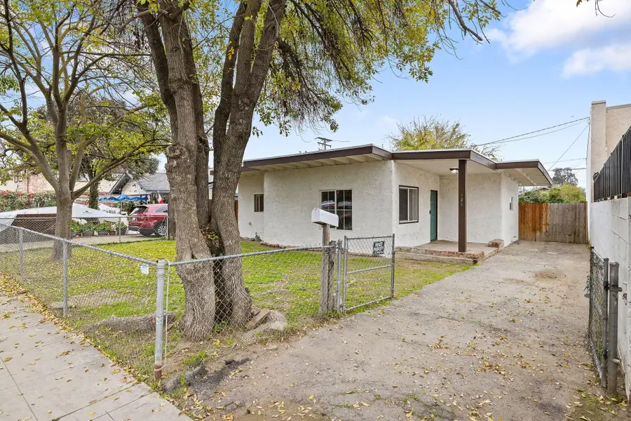 321 NW 3rd Avenue, Visalia, CA 93291 - Image #3