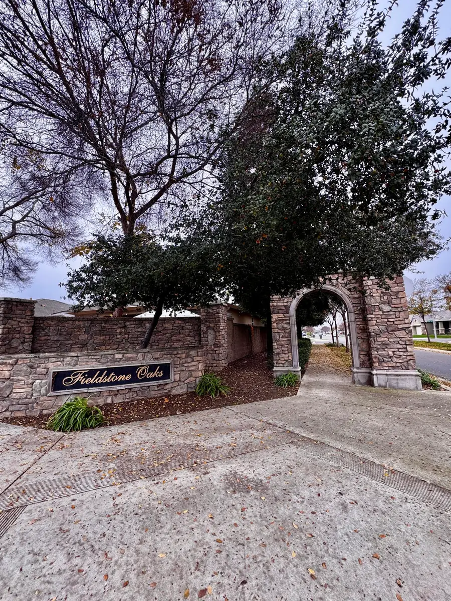 2945 W Vine Avenue, Visalia, CA 93291 - Image #3