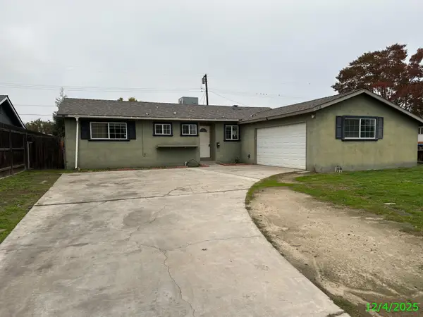 2528 W Howard Avenue, Visalia, CA 93277