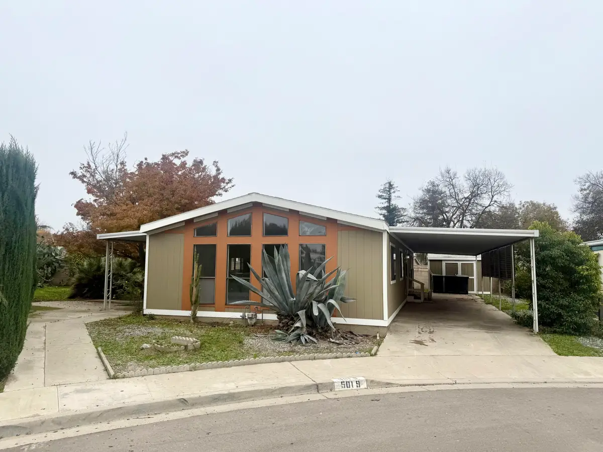 5019 W Dorothea Avenue, Visalia, CA 93277 - Image #1
