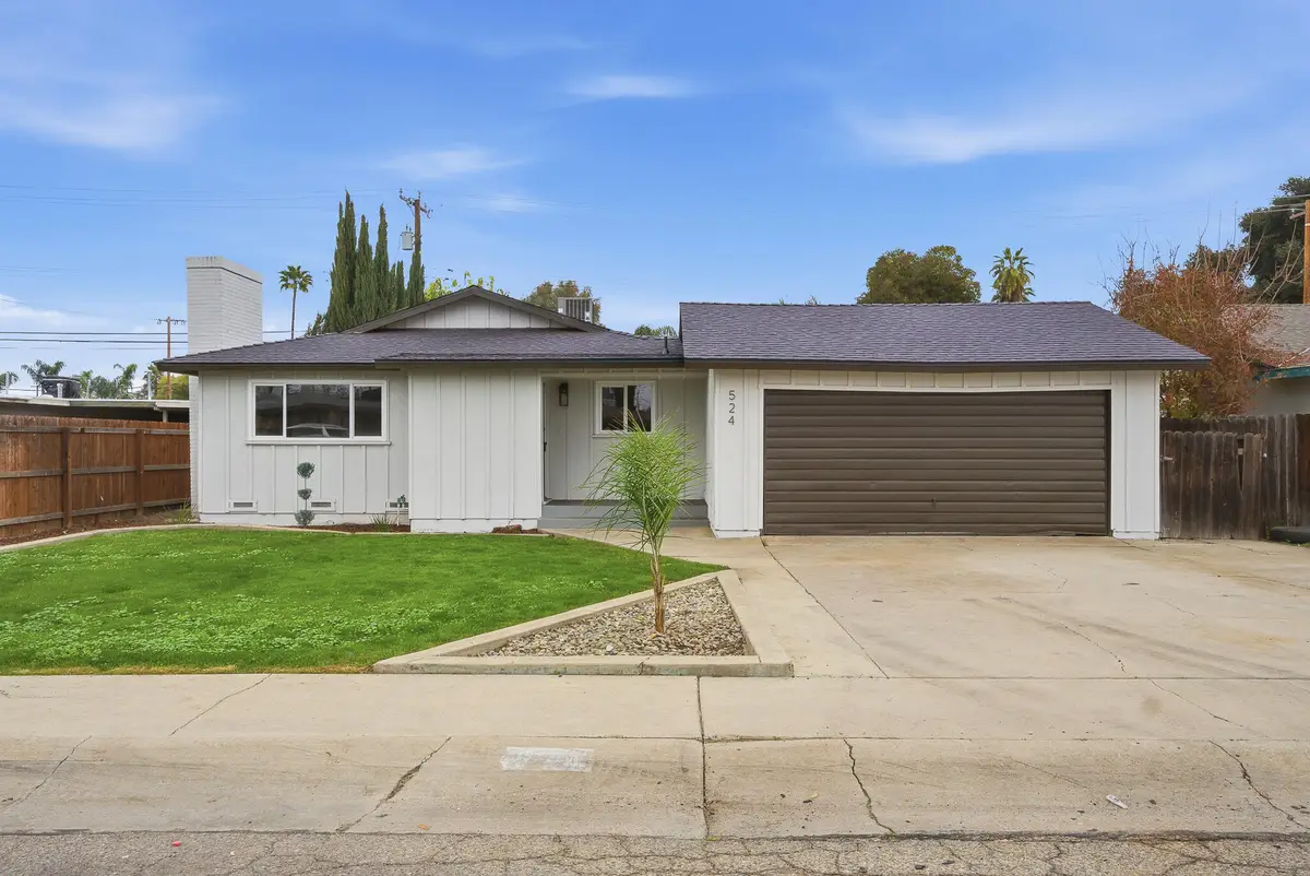 524 E Cypress Avenue, Visalia, CA 93292 - Image #1