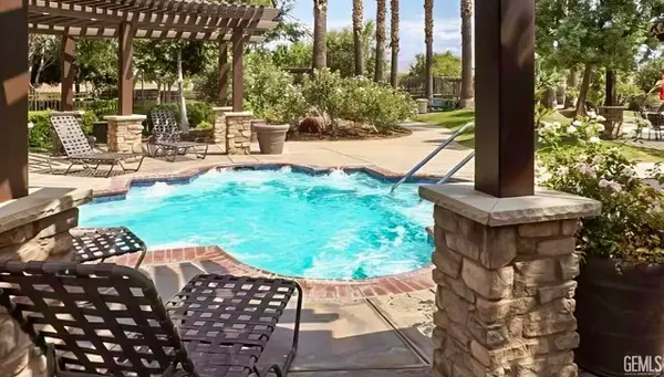 9909 Stockholm Place, Bakersfield, CA 93306