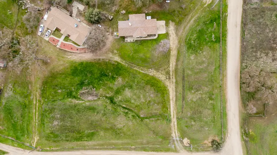 31306 Ruth Hill Rd Road, Yokuts Valley, CA 93675 - #2
