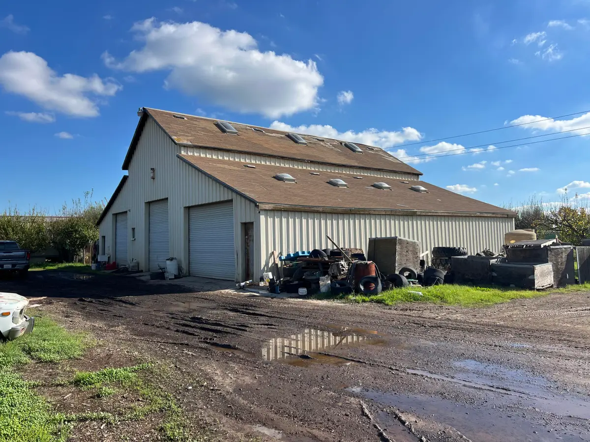 37107 Ave 9, Madera, CA 93636 - Image #1