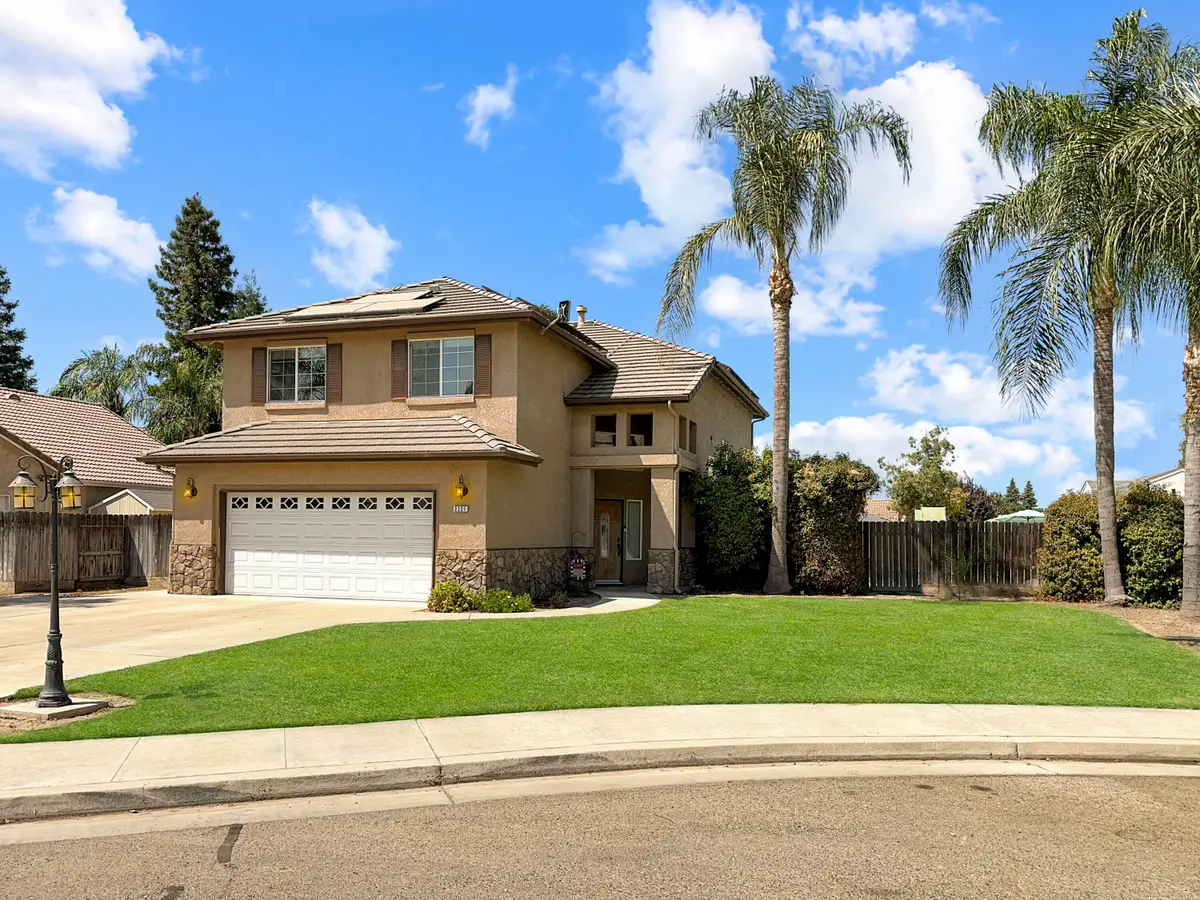 2221 S Conyer Court, Visalia, CA 93277 - Image #1