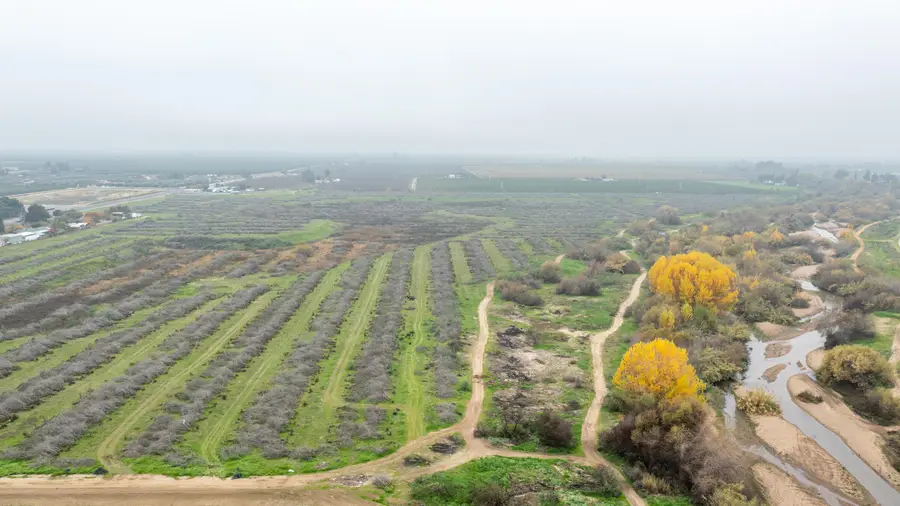 W Poplar Avenue, Porterville, CA 93257 - Image #2