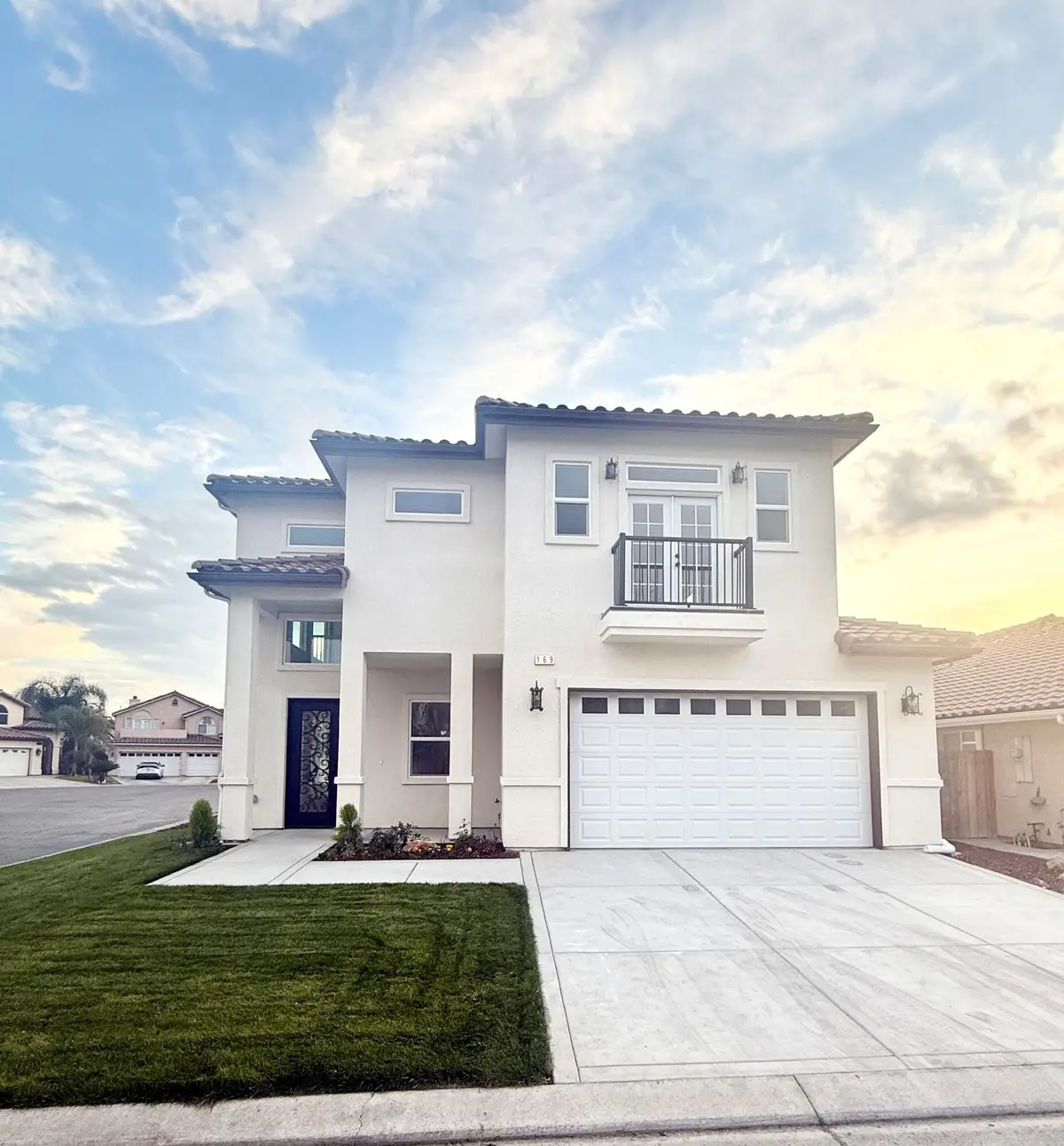 169 Lake Drive, Lemoore, CA 93245 - Image #1