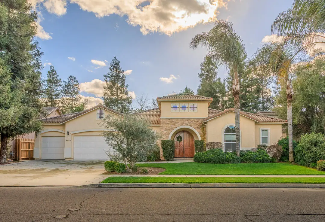 5849 W Buena Vista Avenue, Visalia, CA 93291 - Image #1