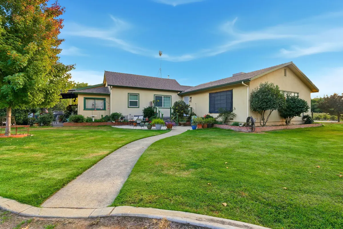 18367 Avenue 312, Visalia, CA 93292 - Image #1