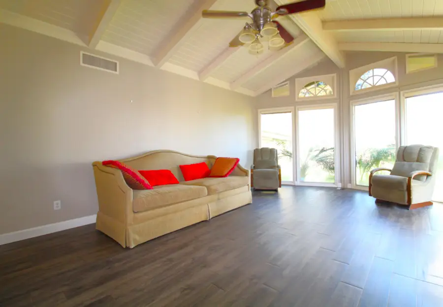 711 W Pine Street, Exeter, CA 93221 - Image #3