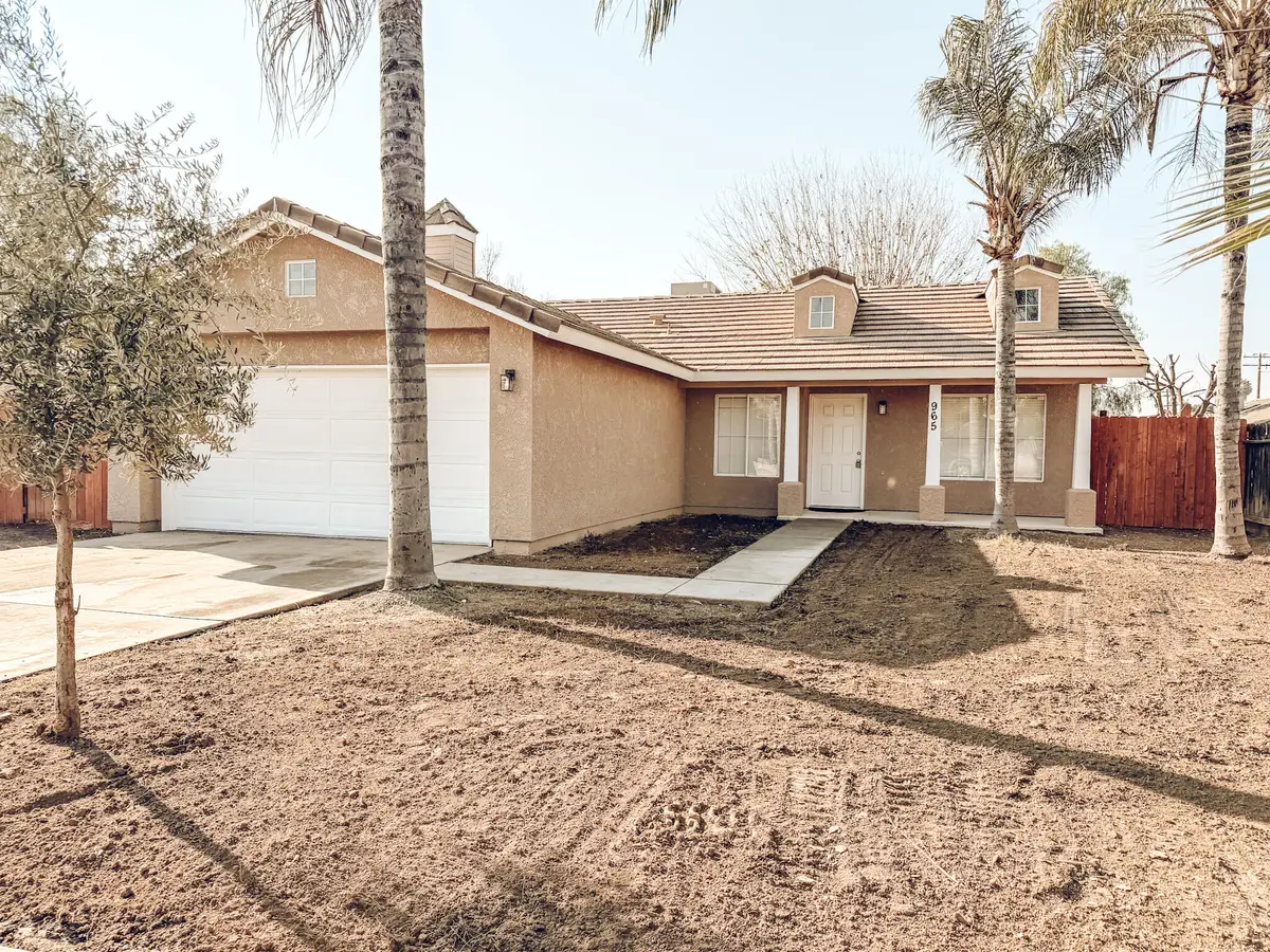 965 N Cottage Street, Porterville, CA 93257 - Image #1