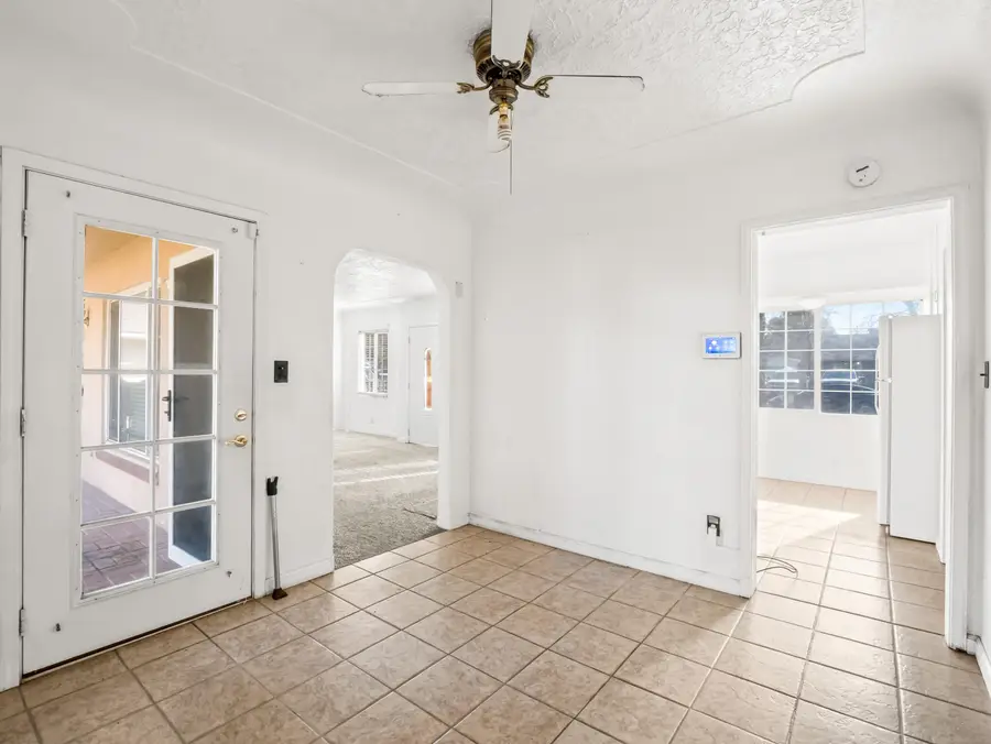 1315 E Fountain Way, Fresno, CA 93704 - Image #3