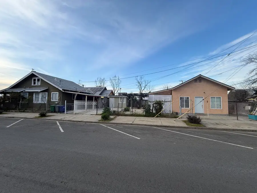 196 S Mirage Avenue, Lindsay, CA 93247 - Image #2