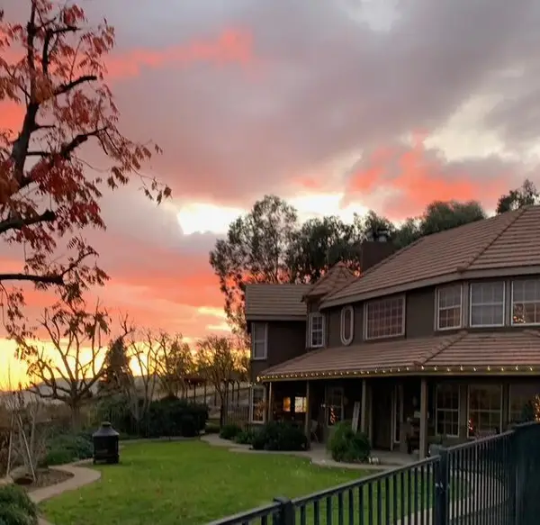 30304d Holdridge Drive #D, Porterville, CA 93257